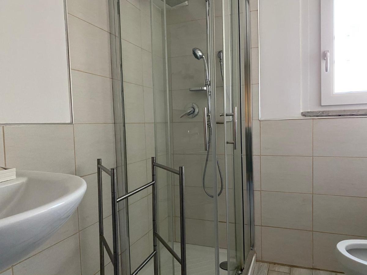 Charme Rooms Taranto Kültér fotó