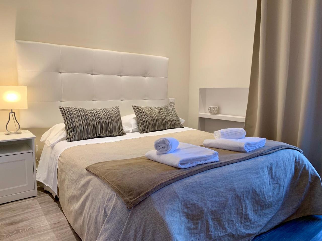 Charme Rooms Taranto Kültér fotó